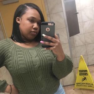 Meet your Posher, Katyja